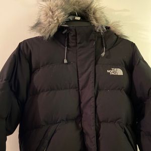 North face women goose down jacket with hood